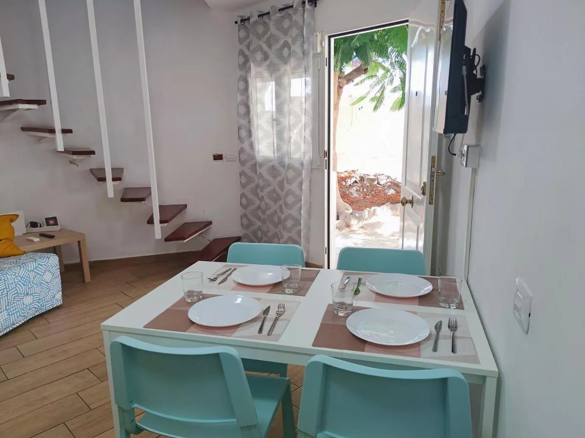 Las Tortugas 350Mt From The Beach Wi-Fi Free Apartment Playa de las Americas